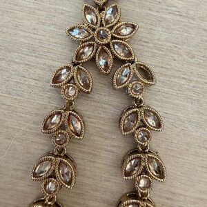 Elegant Gold-Bronzed Hand & Ring Chain Bracelet